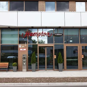 Hampton By Hilton Center East München