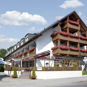 Hotel Feldmochinger Hof, Munich